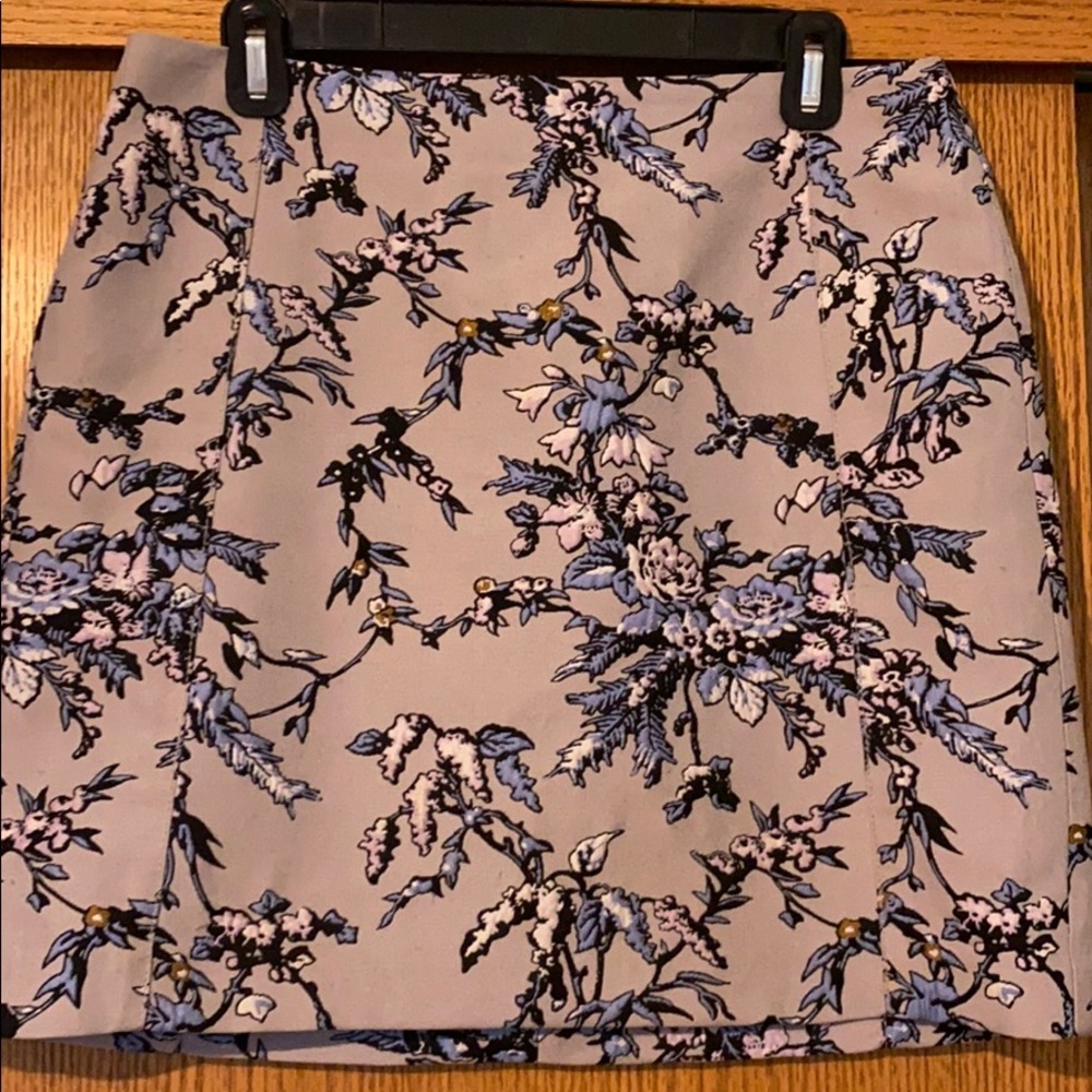 Beautiful Loft almost new skirt